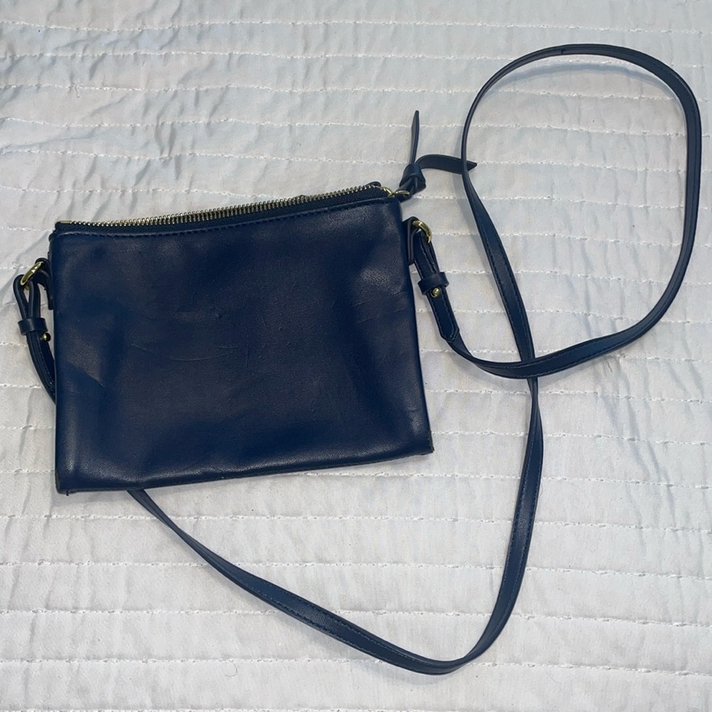 Old Navy Small Navy Faux Leather Crossbody Purse